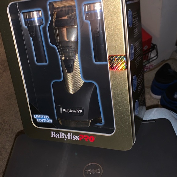 BaBylissPRO Limited Edition Gold Shaver